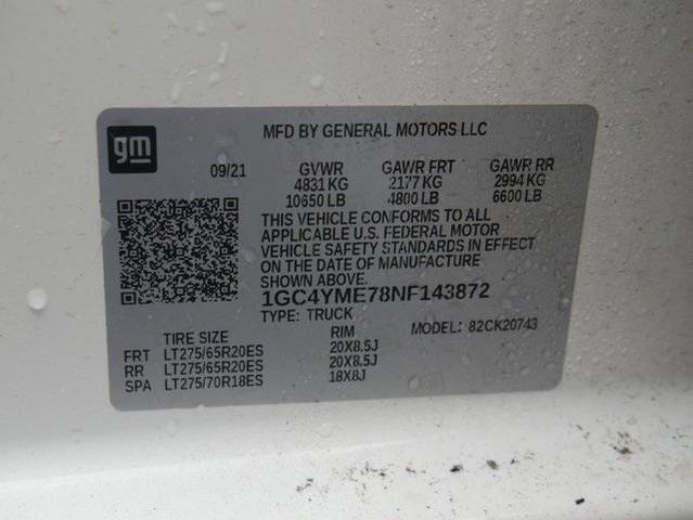 Photo of 2022 Summit White Chevrolet Silverado 2500