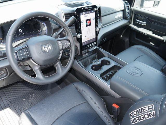 Photo of 2025 Diamond Black Crystal Pearlcoat RAM 2500