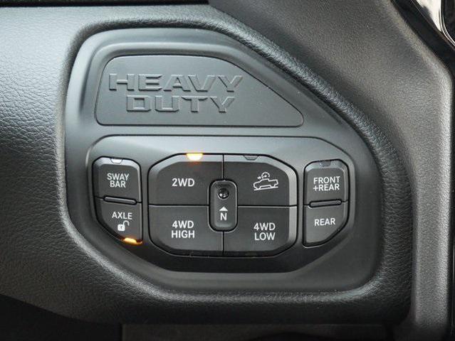 Photo of 2025 Diamond Black Crystal Pearlcoat RAM 2500