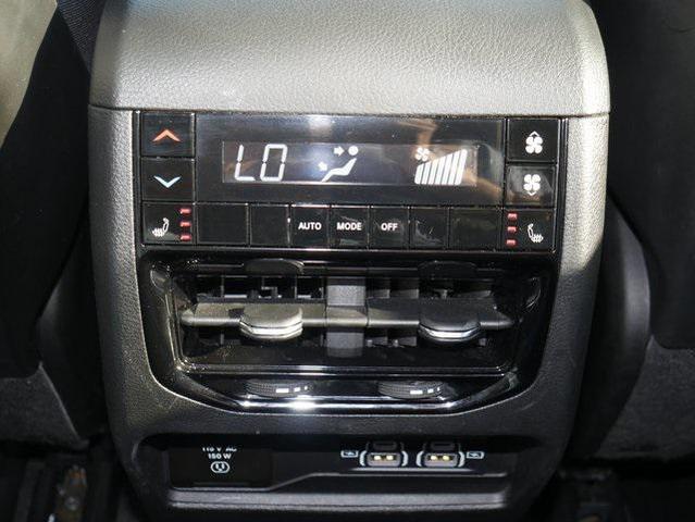Photo of 2025 Bright White Clearcoat Jeep Grand Cherokee L