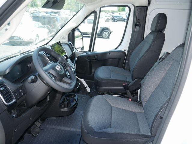 Photo of 2024 Bright White Clearcoat RAM ProMaster 3500