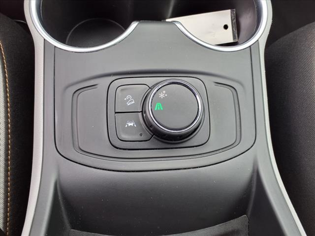 Photo of 2020 White GMC Terrain