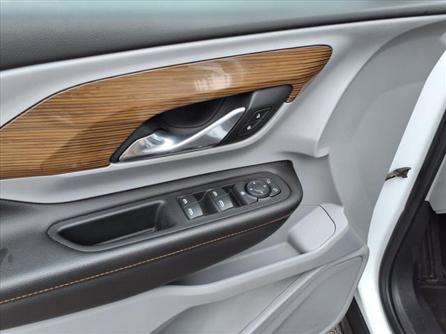 Photo of 2020 White GMC Terrain