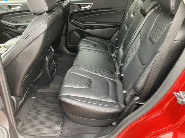 Photo of 2024 Red Ford Edge