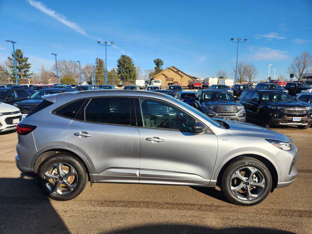 Photo of 2023 Blue Ford Escape