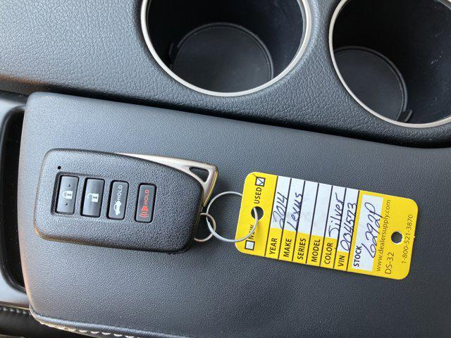 Photo of 2014 Silver Lexus IS 350
