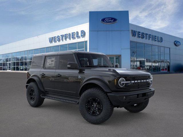 Photo of 2025 Shadow Black Ford Bronco