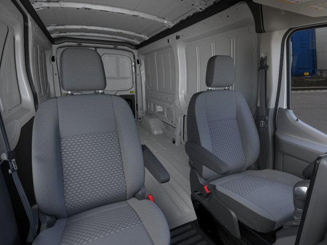 Photo of 2025 Oxford White Ford Transit-150