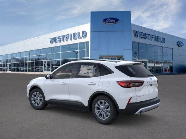 Photo of 2025 Oxford White Ford Escape