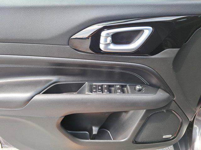 Photo of 2024 Baltic Gray Metallic Clearcoat Jeep Compass