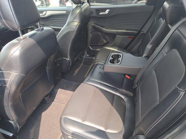 Photo of 2021 Carbonized Gray Metallic Ford Escape