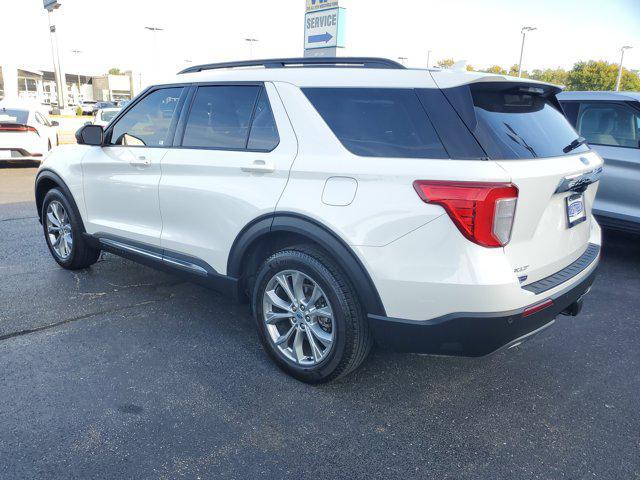 Photo of 2021 Star White Metallic Tri-Coat Ford Explorer