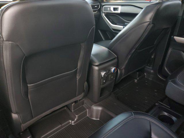 Photo of 2021 Star White Metallic Tri-Coat Ford Explorer