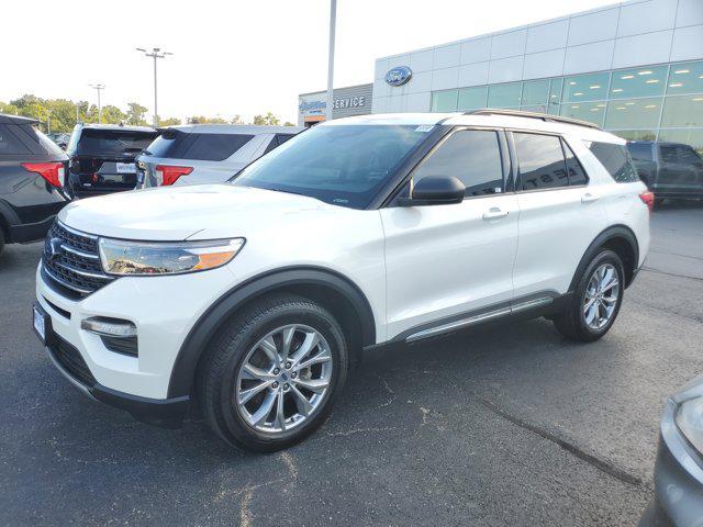 Photo of 2021 Star White Metallic Tri-Coat Ford Explorer