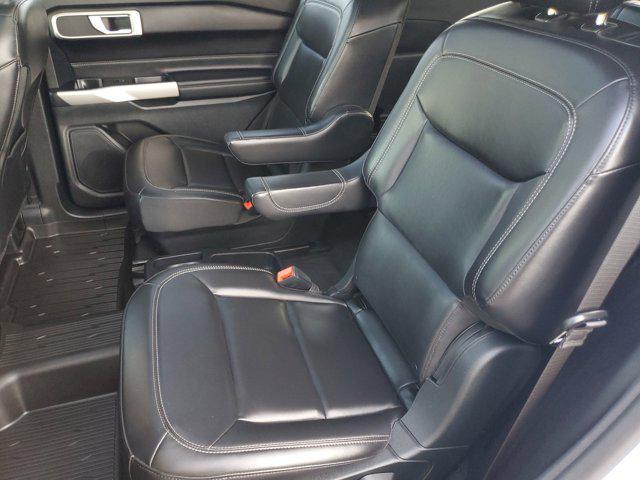 Photo of 2021 Star White Metallic Tri-Coat Ford Explorer