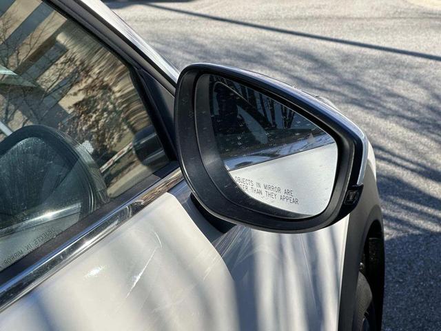 Photo of 2025 Snowflake White Pearl Mica Mazda CX-30