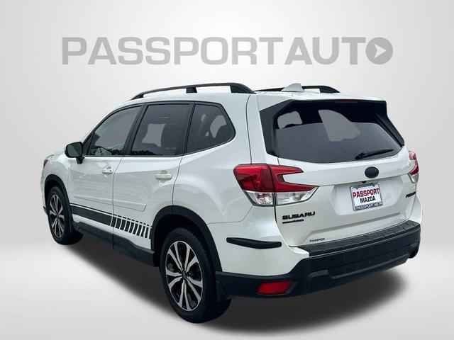 Photo of 2021 Crystal White Pearl Subaru Forester