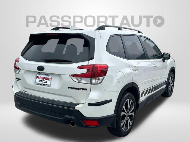 Photo of 2021 Crystal White Pearl Subaru Forester
