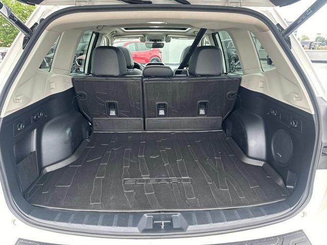 Photo of 2021 Crystal White Pearl Subaru Forester
