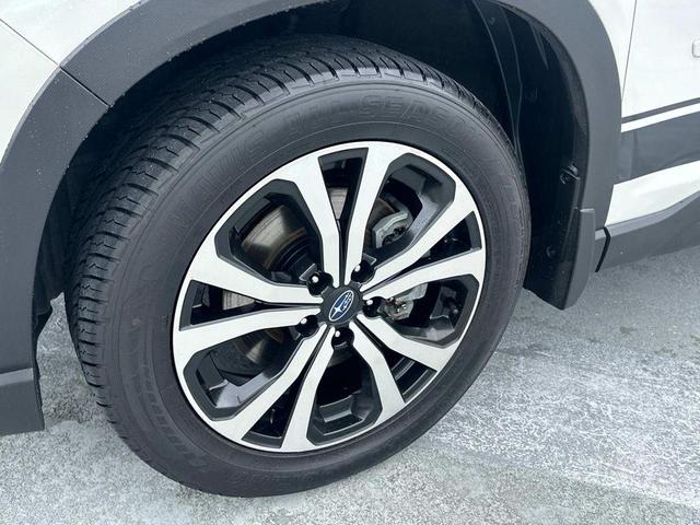 Photo of 2021 Crystal White Pearl Subaru Forester