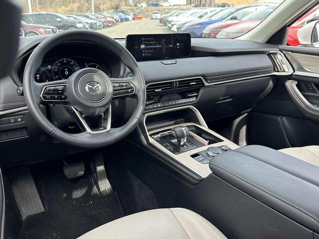 Photo of 2024 Rhodium White Metallic Mazda CX-90 PHEV