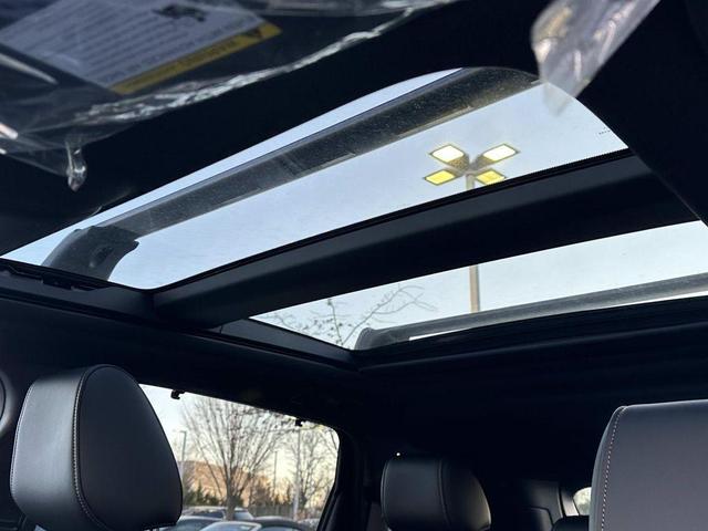 Photo of 2025 Rhodium Mazda CX-70
