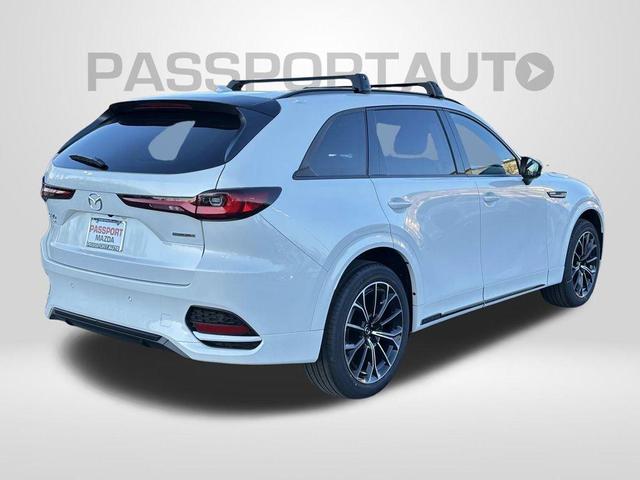 Photo of 2025 Rhodium Mazda CX-70