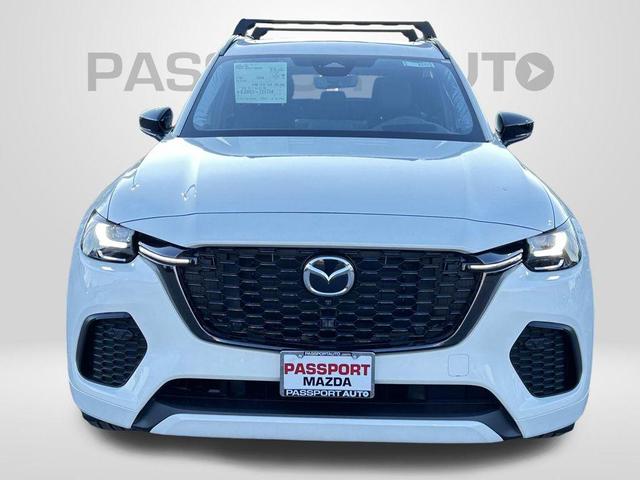 Photo of 2025 Rhodium Mazda CX-70