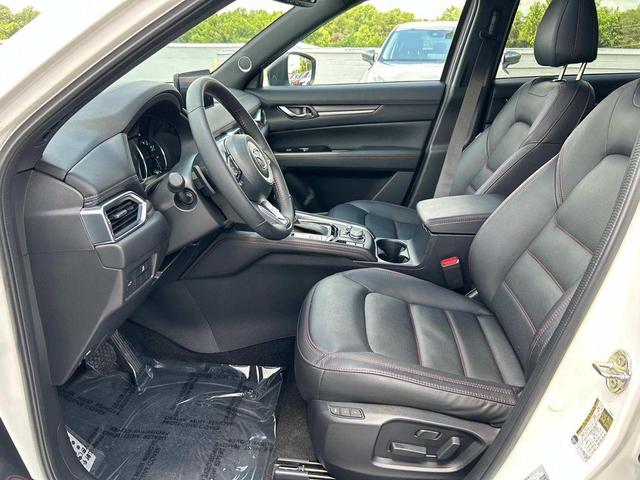 Photo of 2024 Rhodium White Metallic Mazda CX-5