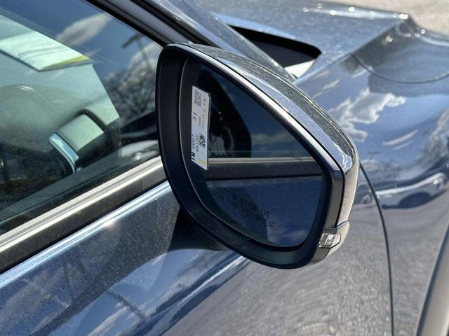 Photo of 2025 Blue Metallic Mazda CX-50