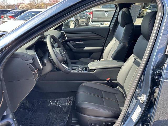 Photo of 2025 Blue Metallic Mazda CX-50