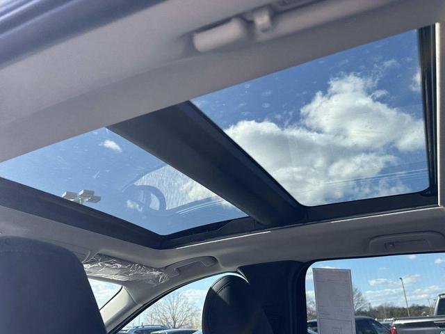 Photo of 2025 Blue Metallic Mazda CX-50