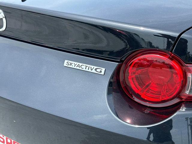 Photo of 2022 Jet Black Mica Mazda MX-5 Miata RF