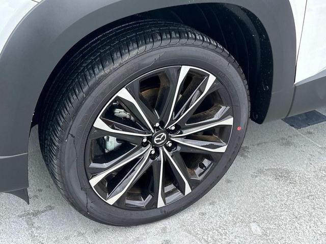 Photo of 2025 Wind Chill Pearl Mazda CX-50
