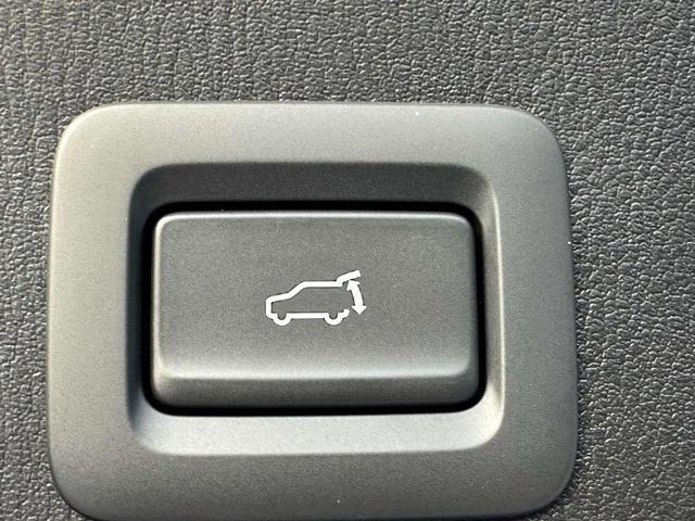 Photo of 2025 Rhodium Mazda CX-5