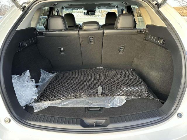 Photo of 2025 Rhodium Mazda CX-5