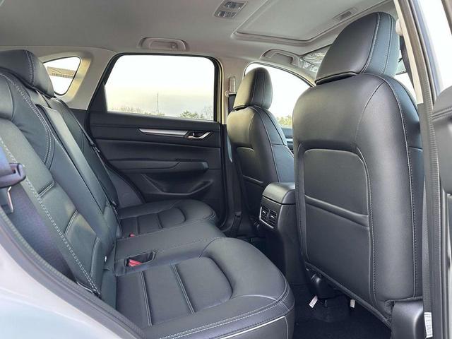 Photo of 2025 Rhodium Mazda CX-5