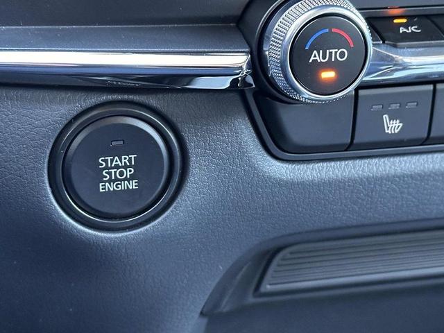 Photo of 2025 Snowflake White Pearl Mica Mazda CX-30