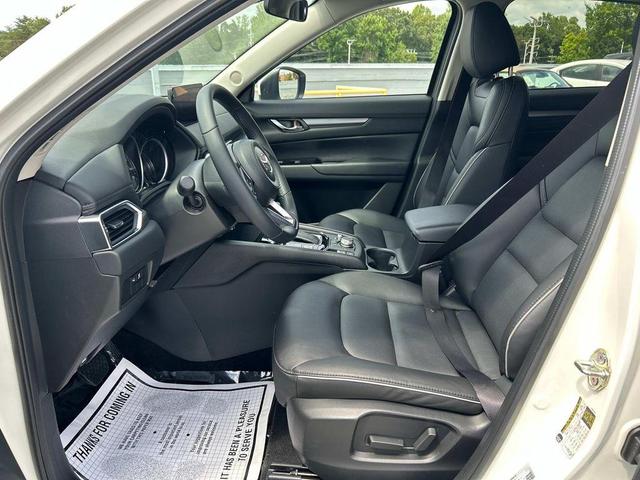 Photo of 2024 Rhodium White Metallic Mazda CX-5