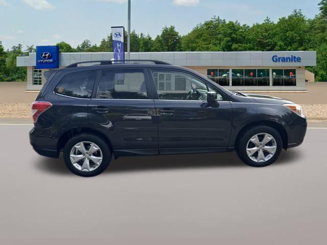 Photo of 2015 Dark Gray Metallic Subaru Forester