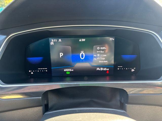 Photo of 2022 Pure White Volkswagen Tiguan