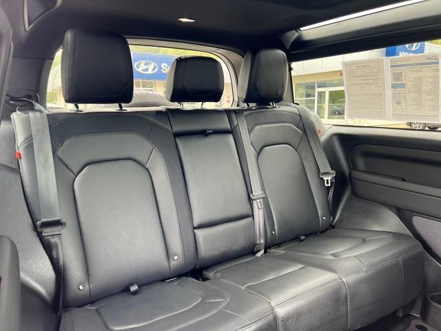 Photo of 2024 Fuji White Land Rover Defender