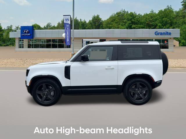 Photo of 2024 Fuji White Land Rover Defender
