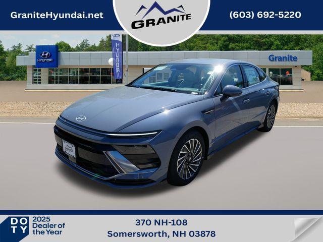 Photo of 2025 Blue Hyundai SONATA Hybrid