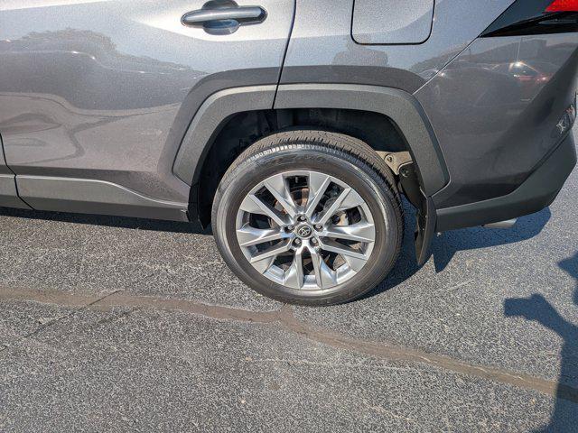 Photo of 2022 Gray Toyota RAV4