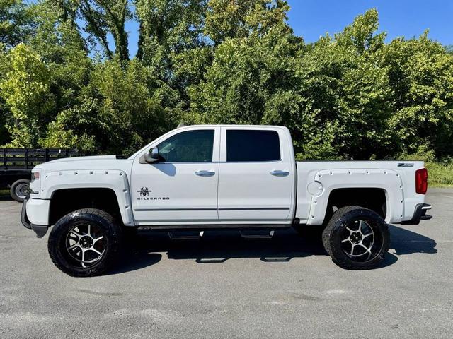 Photo of 2018 White Chevrolet Silverado 1500