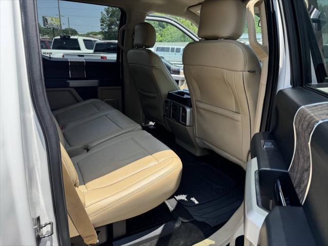 Photo of 2017 White Ford F-250