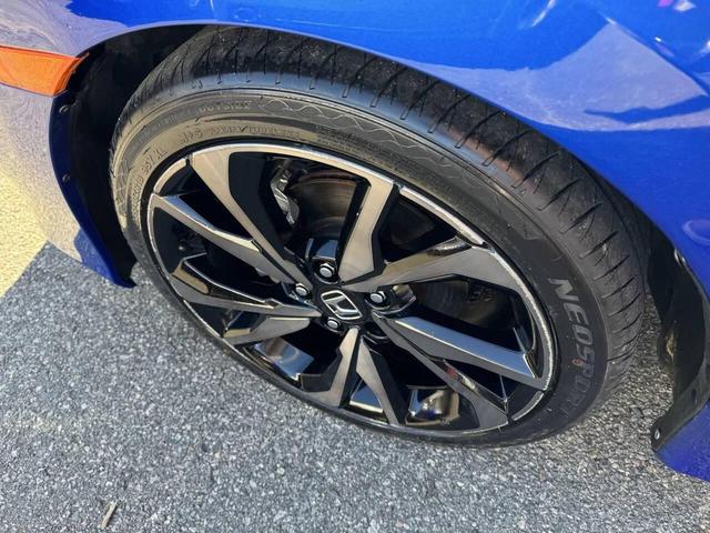 Photo of 2020 Blue Honda Civic