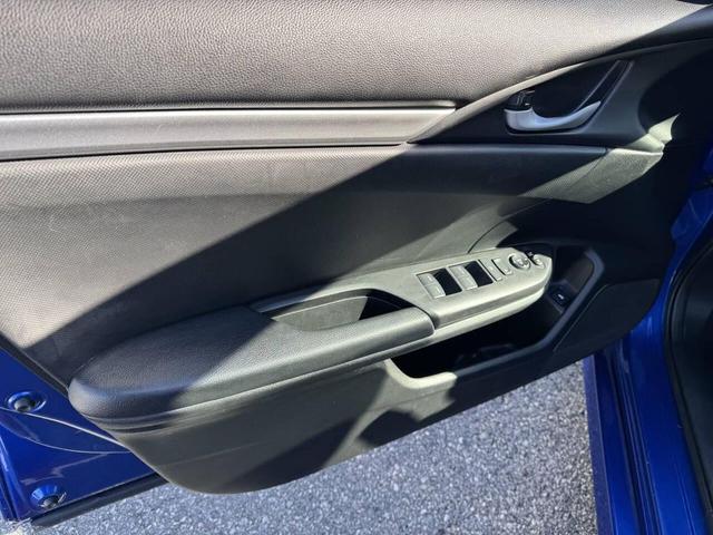 Photo of 2020 Blue Honda Civic