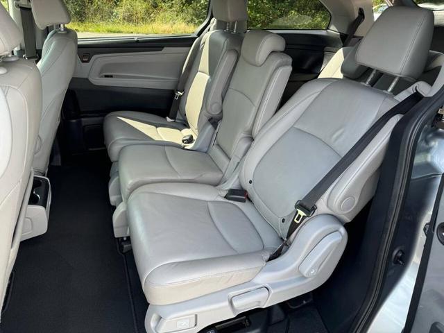 Photo of 2019 Silver Honda Odyssey